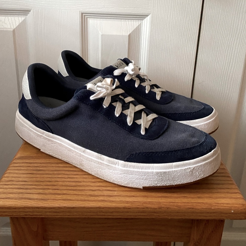 kizik Prague Dusk Blue Canvas and Suede Low Top Sneakers SZ 11.5
